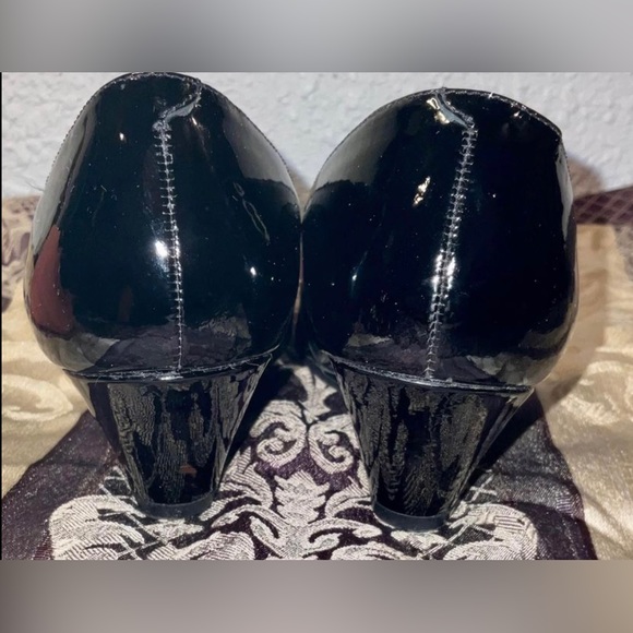 Aerosoles Best Intentions Black Patent Leather Mary Jane Wedge Shoes,  Size 6.5 - Picture 7 of 7